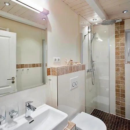 Luxuswellnesshaus Skippy Bliesdorf