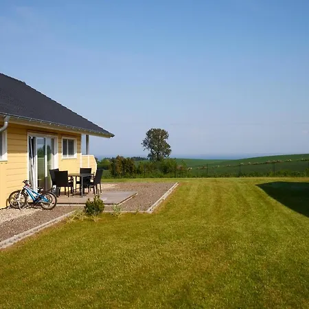 Holiday home Luxuswellnesshaus Skippy